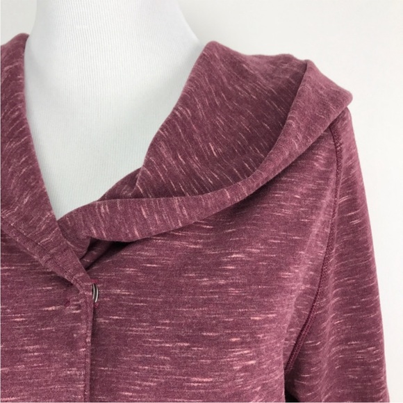 Lululemon Find Your Centre Wrap Rust Berry - Picture 4 of 8